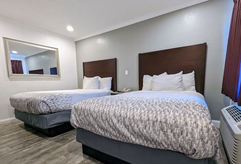 标准间, Deluxe Inn