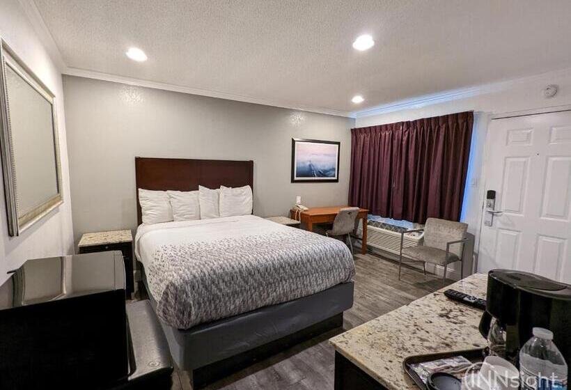 标准间, Deluxe Inn