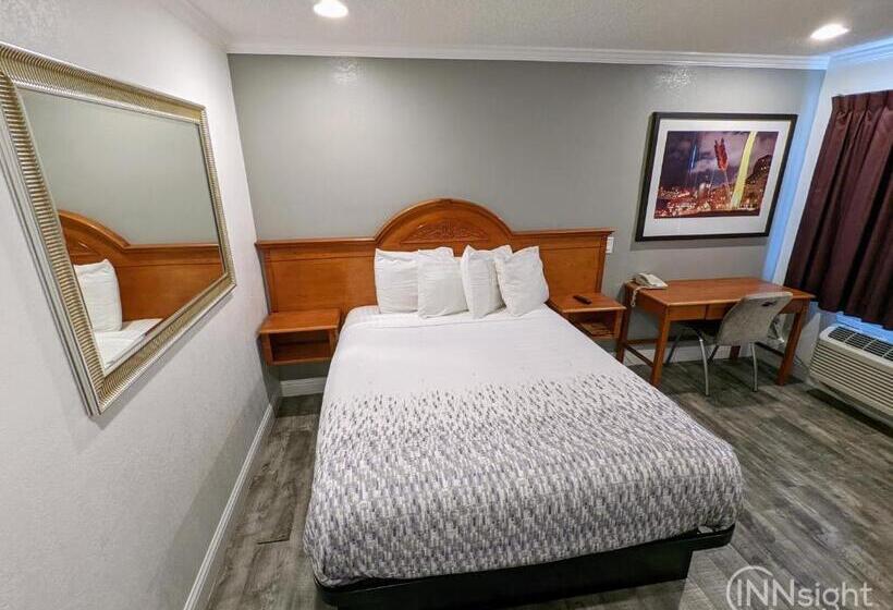 标准间, Deluxe Inn