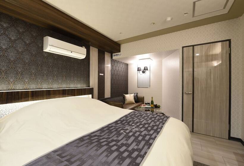 Quarto Estandar, Aria