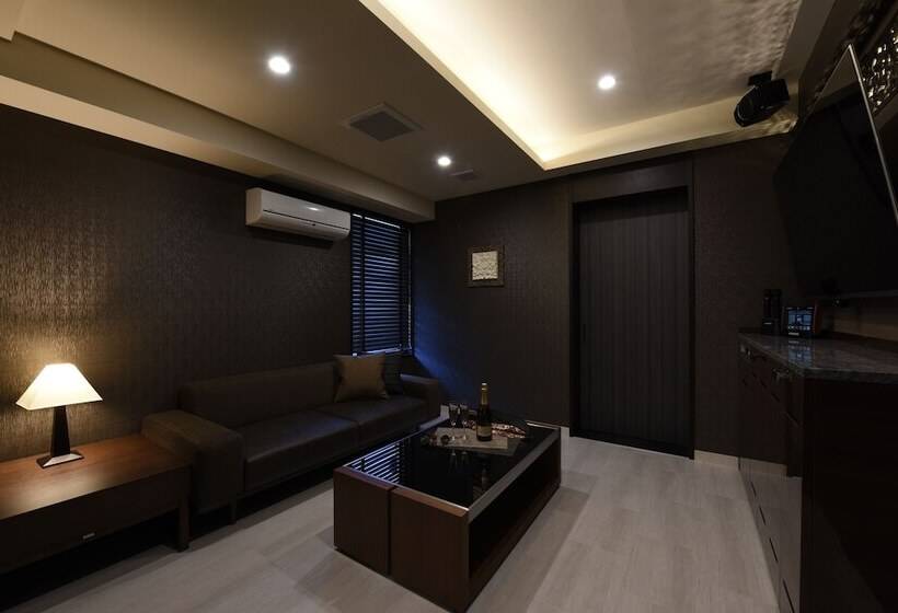 Quarto Estandar Cama King, Aria