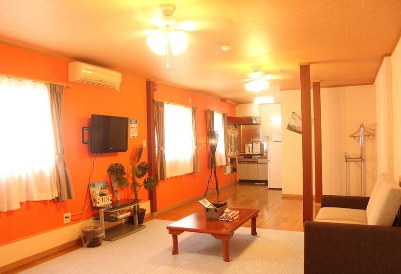 家庭间, Seaside Pension Petit Shirahama