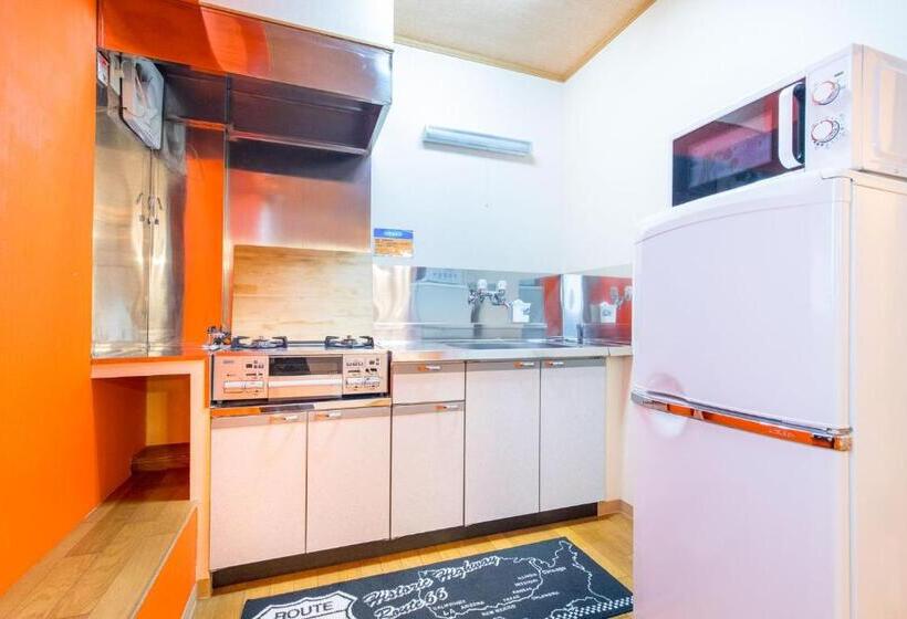 Семейный Номер, Seaside Pension Petit Shirahama
