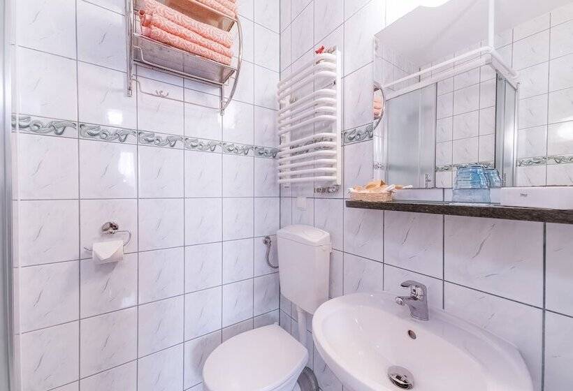 Номер Стандарт Трехместный, Willa Roztoka & Spa   Idealne Miejsce Dla Twojej Rodziny