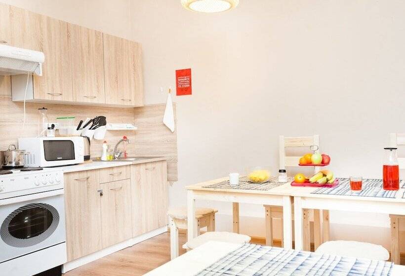 מיטה בחדר משותף, Hostelsrus Domodedovo