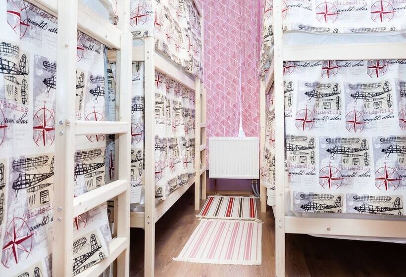 מיטה בחדר משותף, Hostelsrus Domodedovo