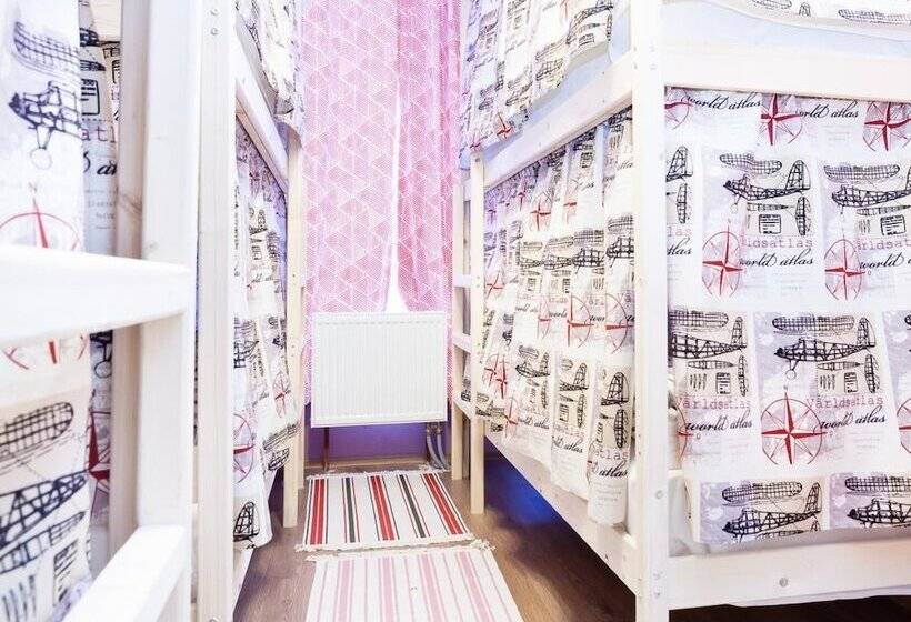 מיטה בחדר משותף, Hostelsrus Domodedovo