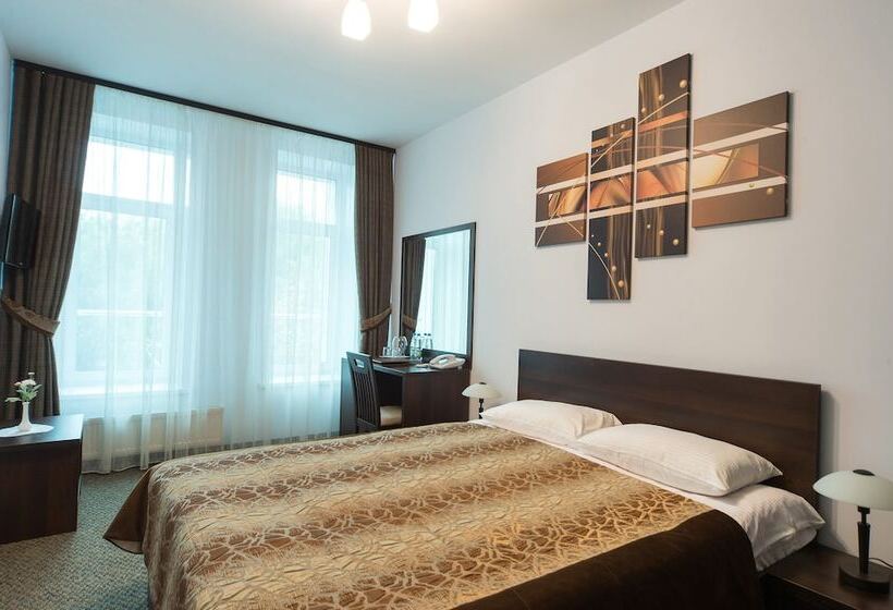 חדר סטנדרט, 41