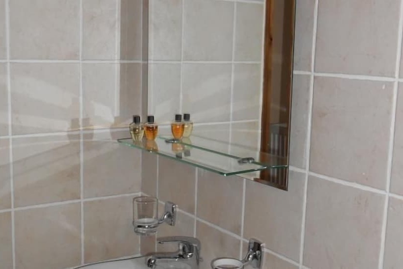 חדר סטנדרט, Amadriades