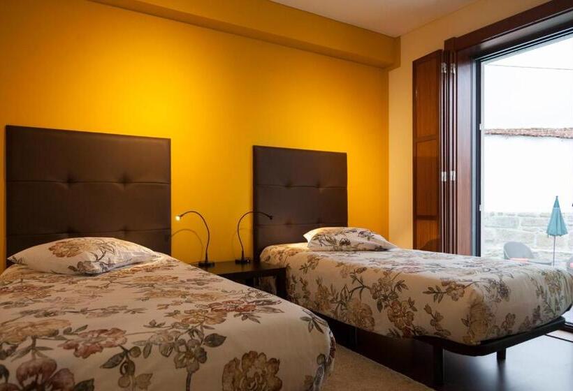 Номер Стандарт, Casa Das Origens