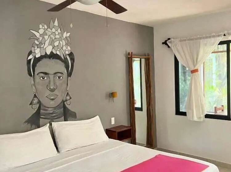デラックスバンガロー, Maya Eco Village