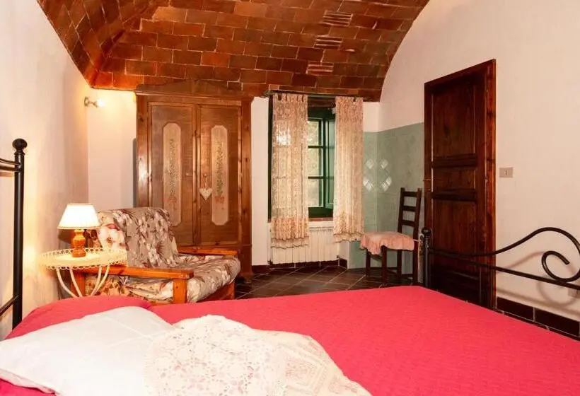 Superior Kolmen Hengen Huone, Agriturismo Il Belvedere Country Houses
