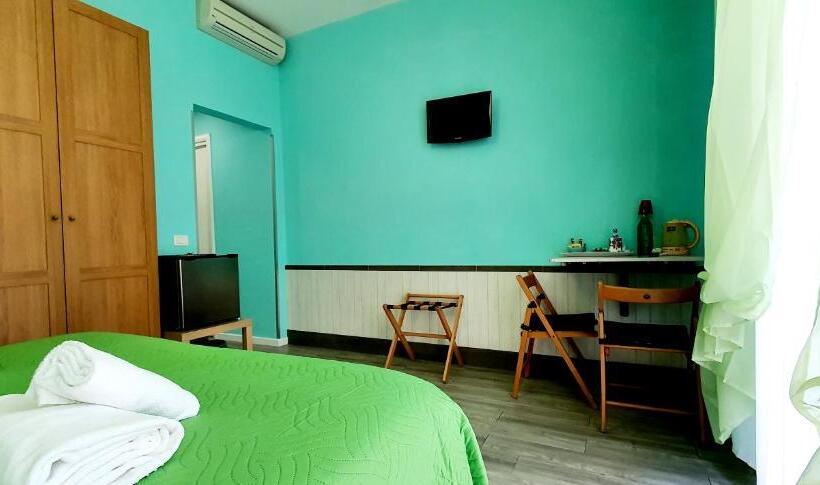 اتاق لوکس, Il Giglio Guest House