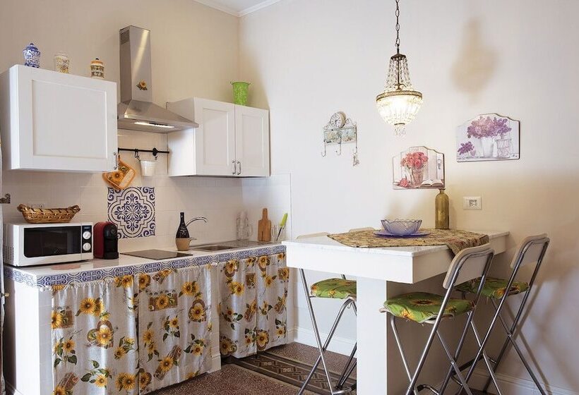 استودیوی لوکس, Soggiorno Arcobaleno