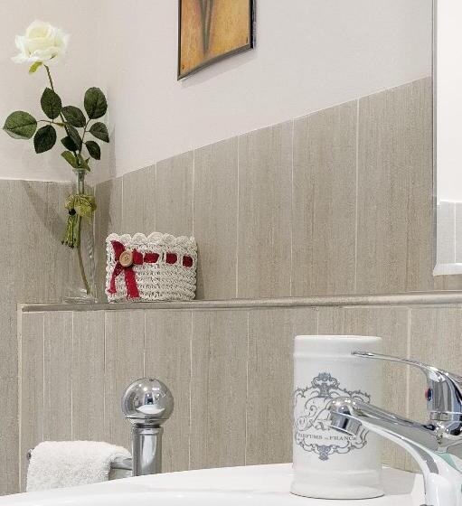 اتاق خانوادگی, Soggiorno Arcobaleno