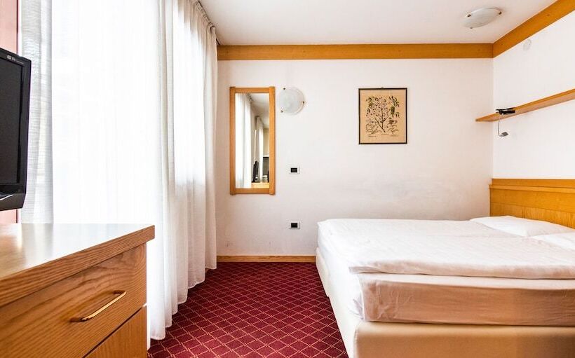 エコノミーワンルーム, Residence Contrin