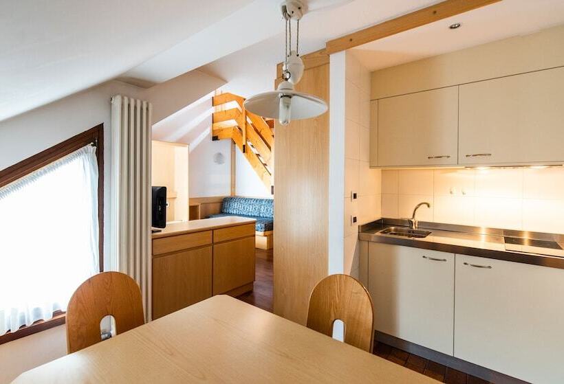 Студия Стандарт, Residence Contrin