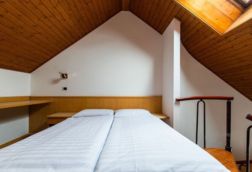 Номер Дюплекс, Residence Contrin