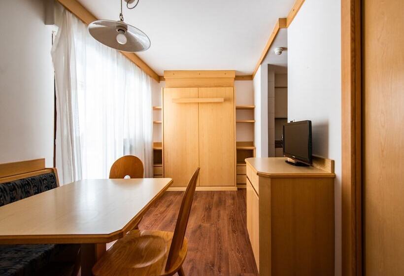 エコノミーワンルーム, Residence Contrin