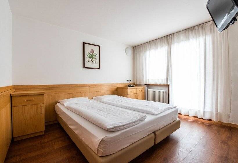 Студио Economy, Residence Contrin
