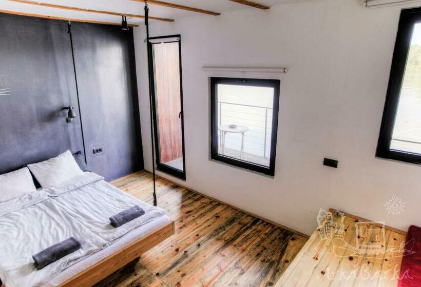 带大床的标准工作室, Arkabarka 2  Floating Dream Rooms And Apartments