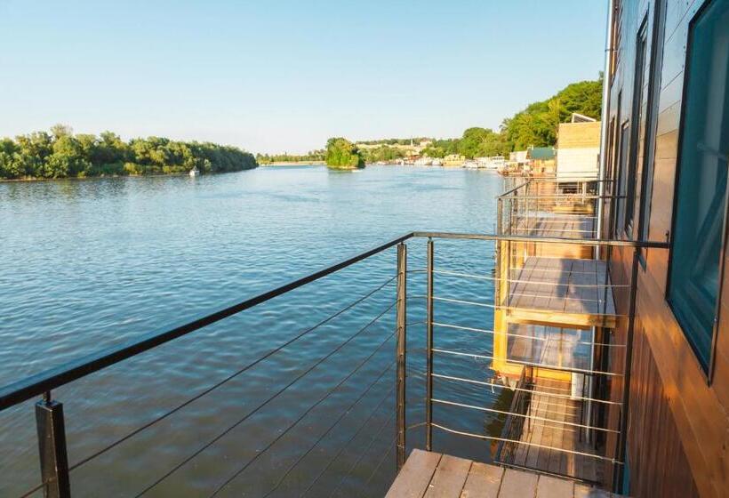 标准工作室, Arkabarka 2  Floating Dream Rooms And Apartments