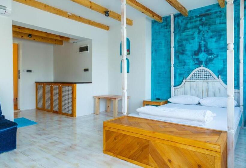 标准工作室, Arkabarka 2  Floating Dream Rooms And Apartments