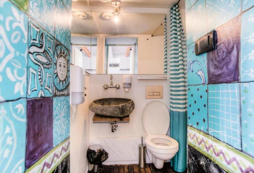 标准工作室, Arkabarka 2  Floating Dream Rooms And Apartments