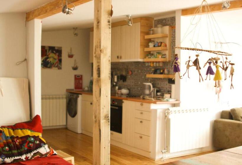 带露台两卧公寓, Arkabarka 2  Floating Dream Rooms And Apartments