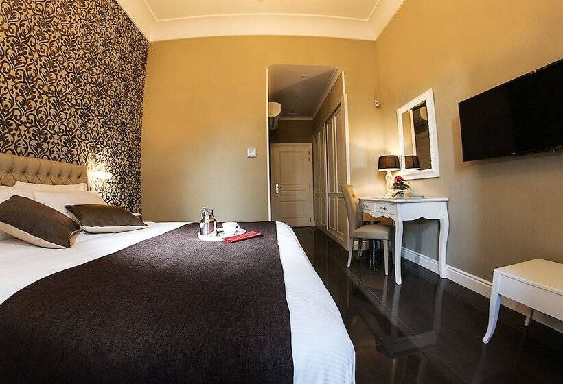 اتاق لوکس, Villa San Martino