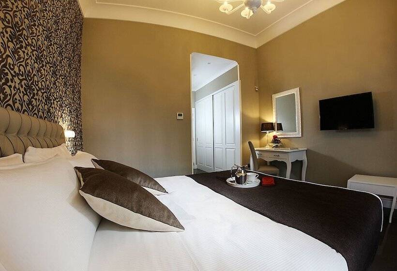 اتاق لوکس, Villa San Martino