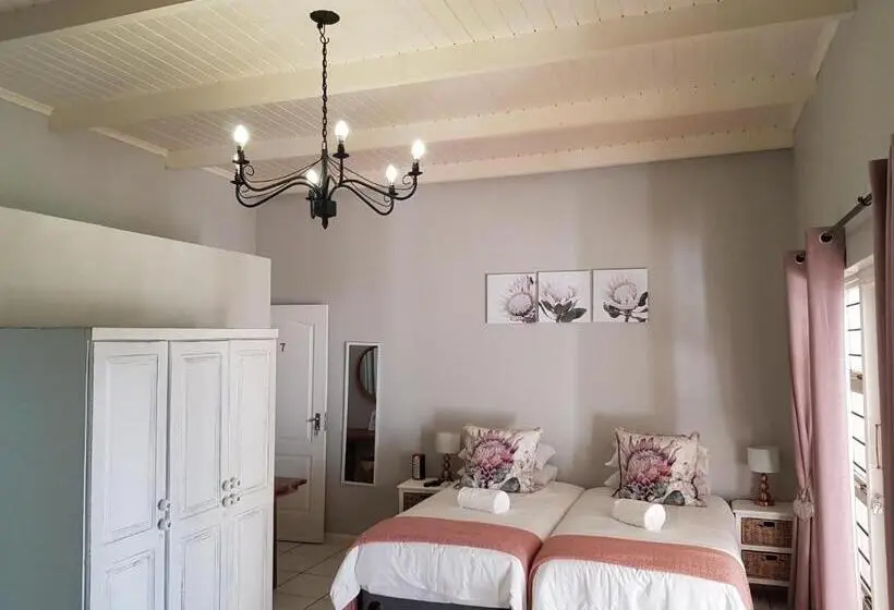 اتاق لوکس سه تخته, Zonnevanger Guesthouse