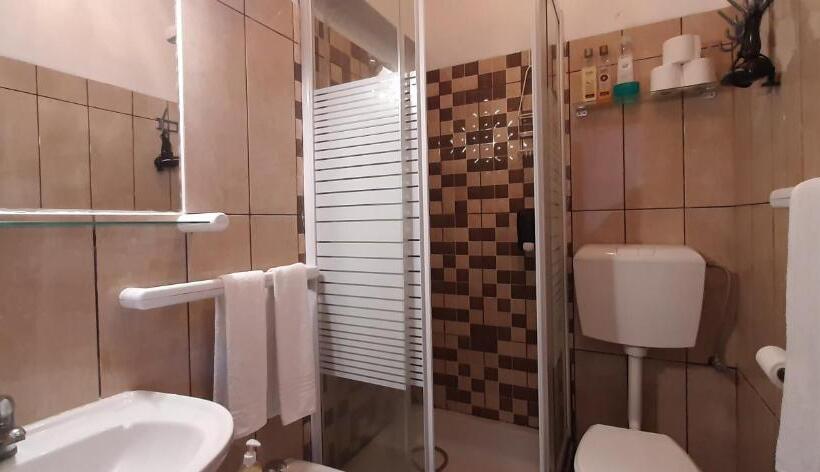 اتاق استاندارد با بالکن, Residencia Do Parque