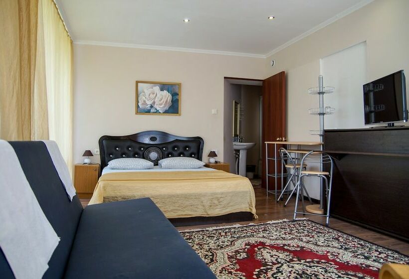 اتاق لوکس چهار تخته, Anastasia