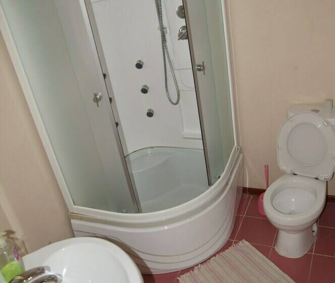 اتاق لوکس چهار تخته, Anastasia