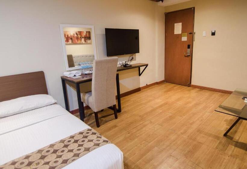 اتاق خانوادگی, Dg Grami