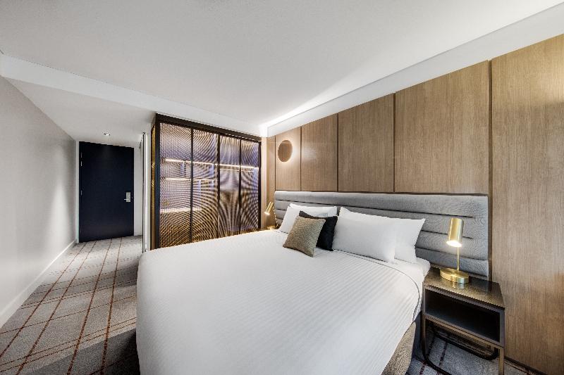 Номер Стандарт с Балконом, Vibe Hotel Sydney Darling Harbour