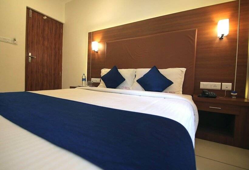 标准间, White Portico