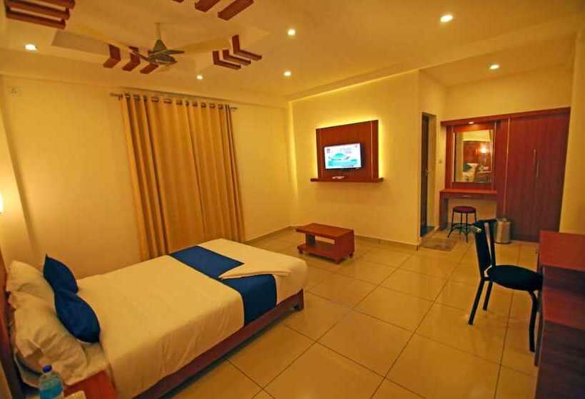 标准间, White Portico