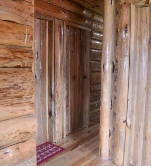 バス共有のスタンダードルーム, Agape Log Cabin