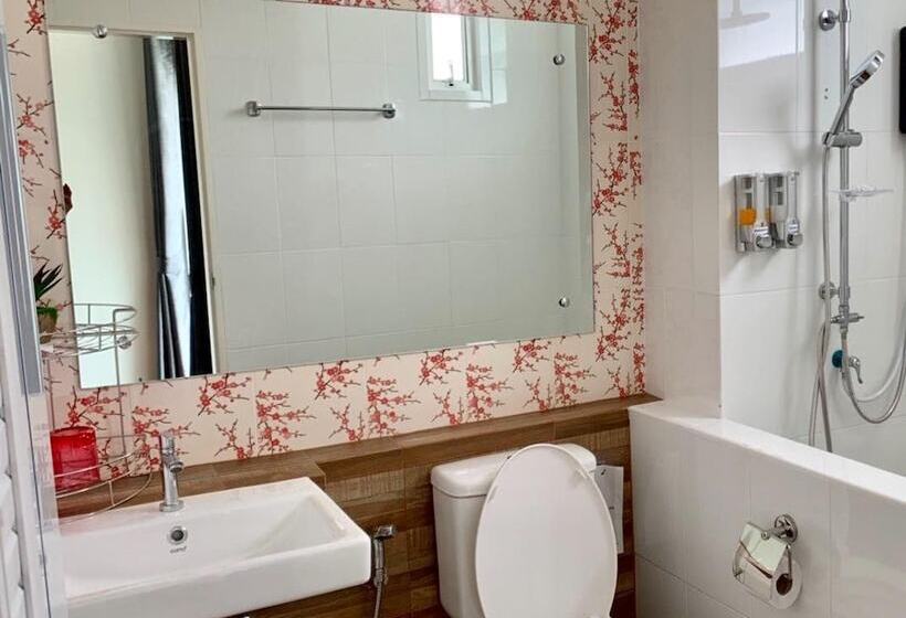 Номер Стандарт, Feungfah Litz