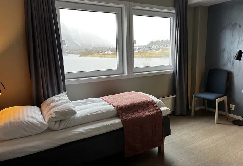 スタンダードシングルルーム, Frichs Ekspress åndalsnes