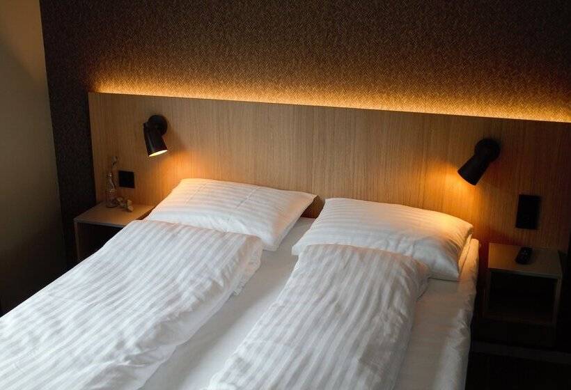 스탠다드 룸, Frichs Ekspress åndalsnes