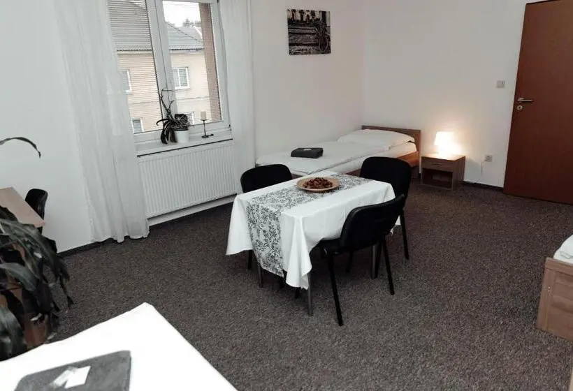 スタンダード４人部屋, Penzion Vermon