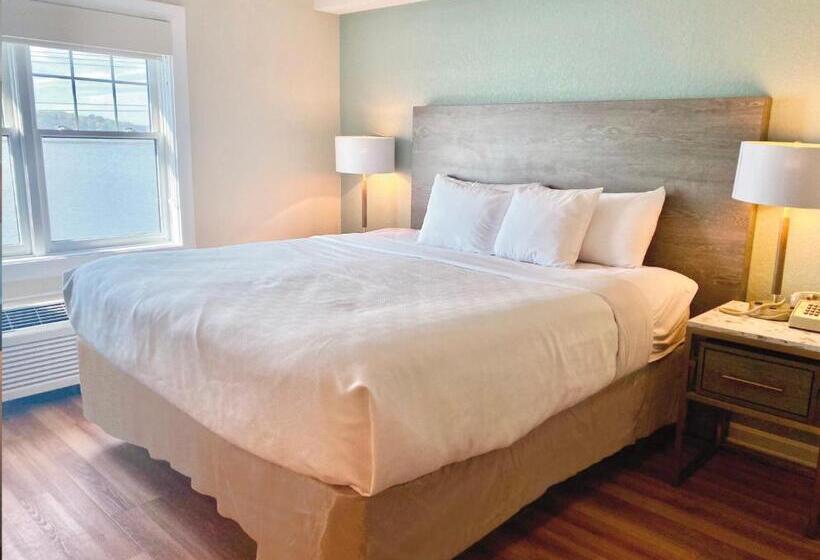 带大床的套房, Atlantic Beach Hotel Newport
