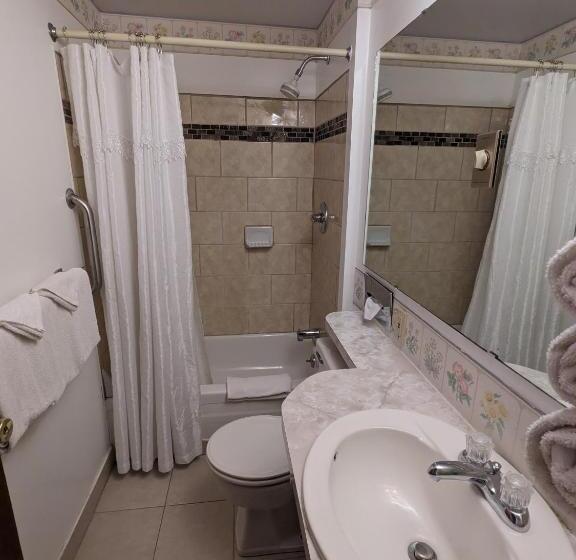 ２ベッドルームアパートメント, Bennington Motor Inn