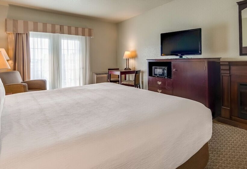 جناح, Best Western Plus Bayshore Inn