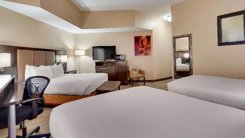 Perhehuone, Best Western View Of Lake Powell