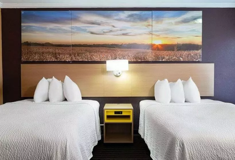 ２ダブルベッドのスタンダードルーム, Days Inn By Wyndham Anderson In