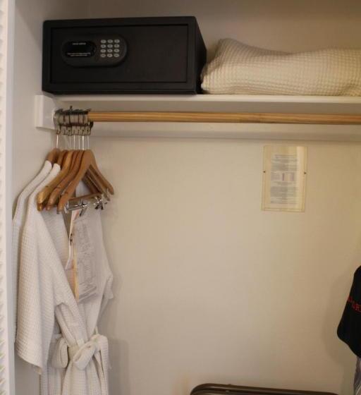 Номер Deluxe, Elm House Inn